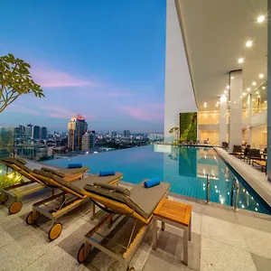 https://sunway-sanctuary-seniors-residences.kualalumpurs-hotels.com